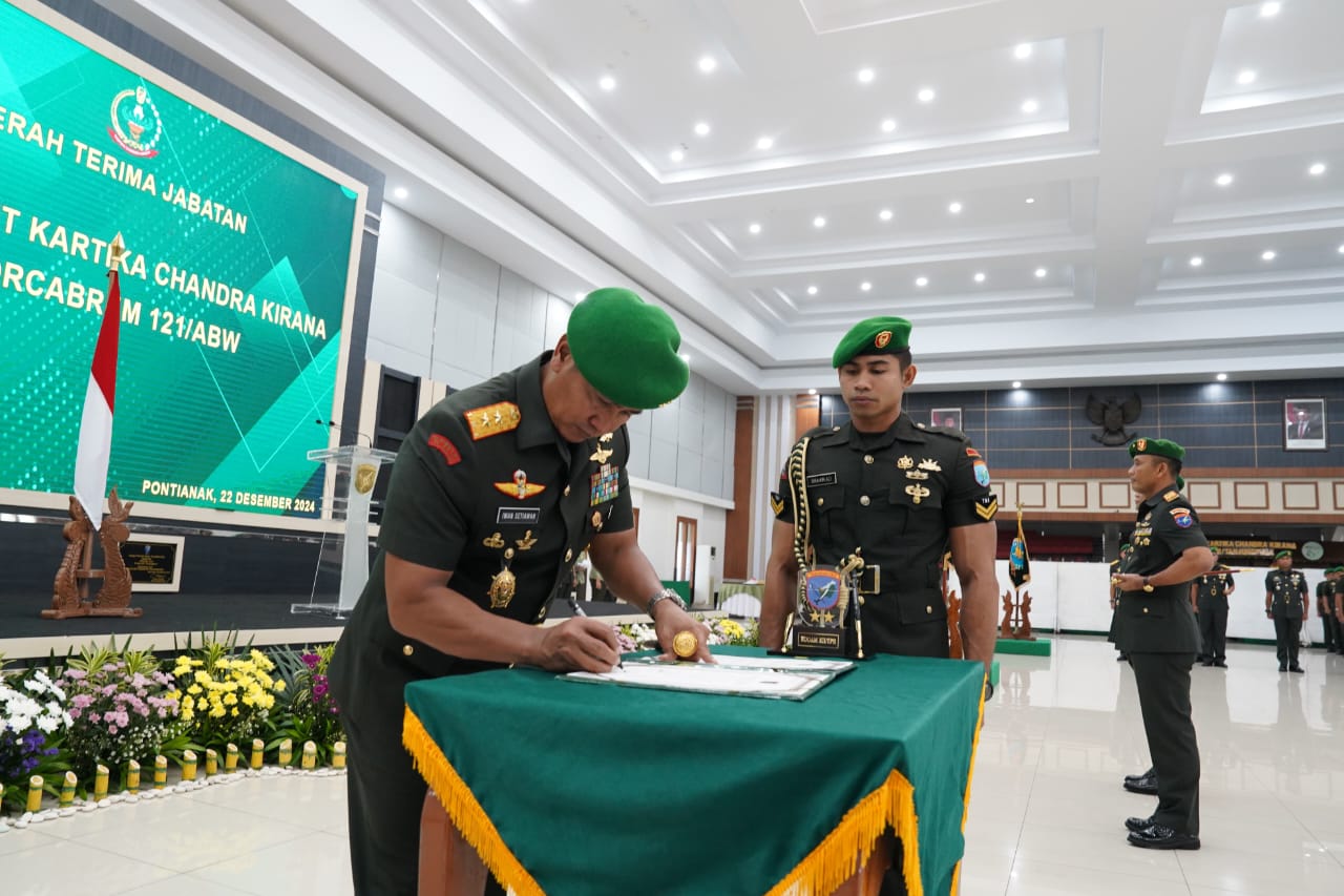 Pangdam Tanjungpura Pimpin Sertijab Danrem 121/Abw