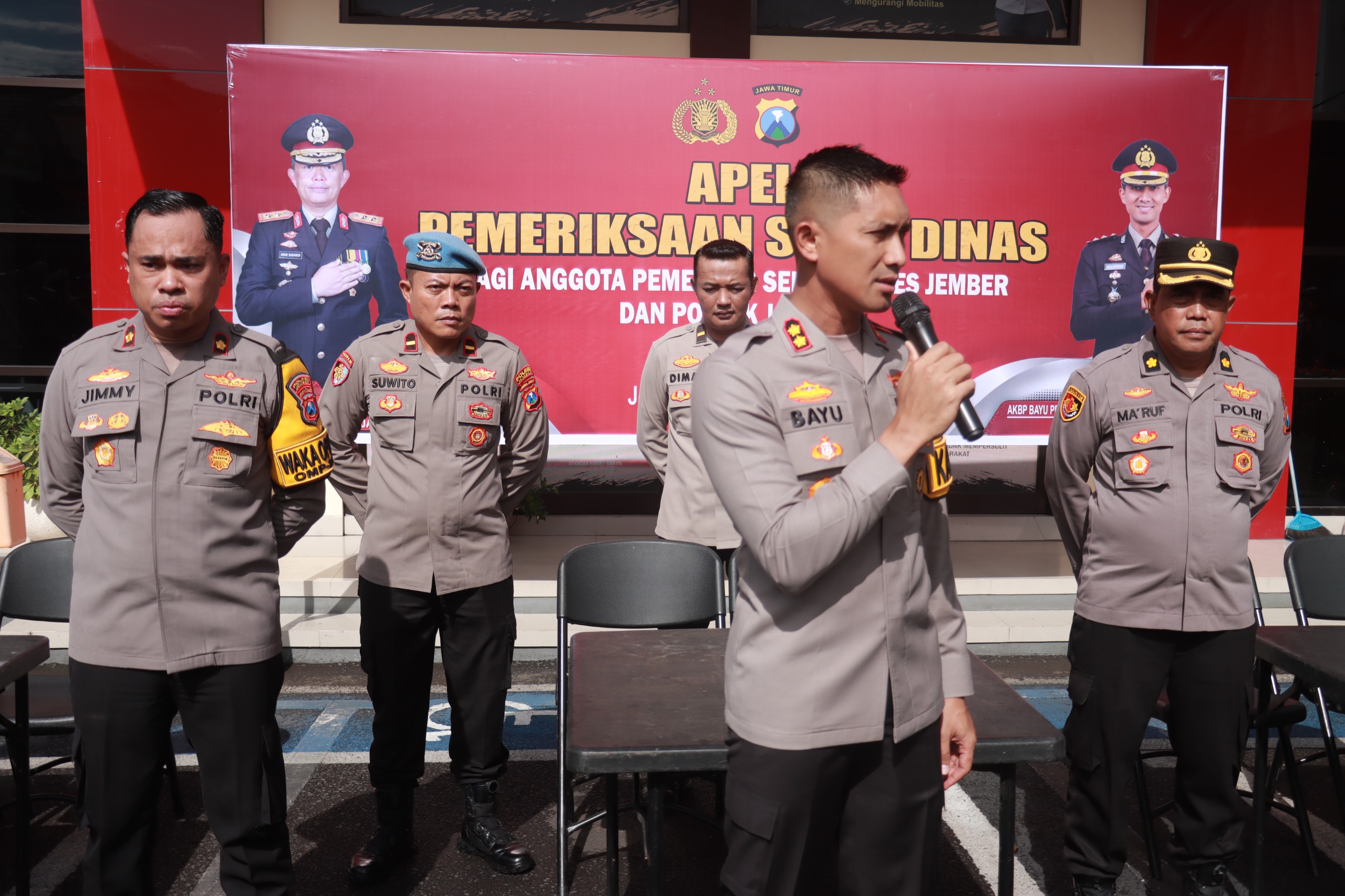 Polres Jember Gelar Pemeriksaan Senjata Api Rutin untuk Personel