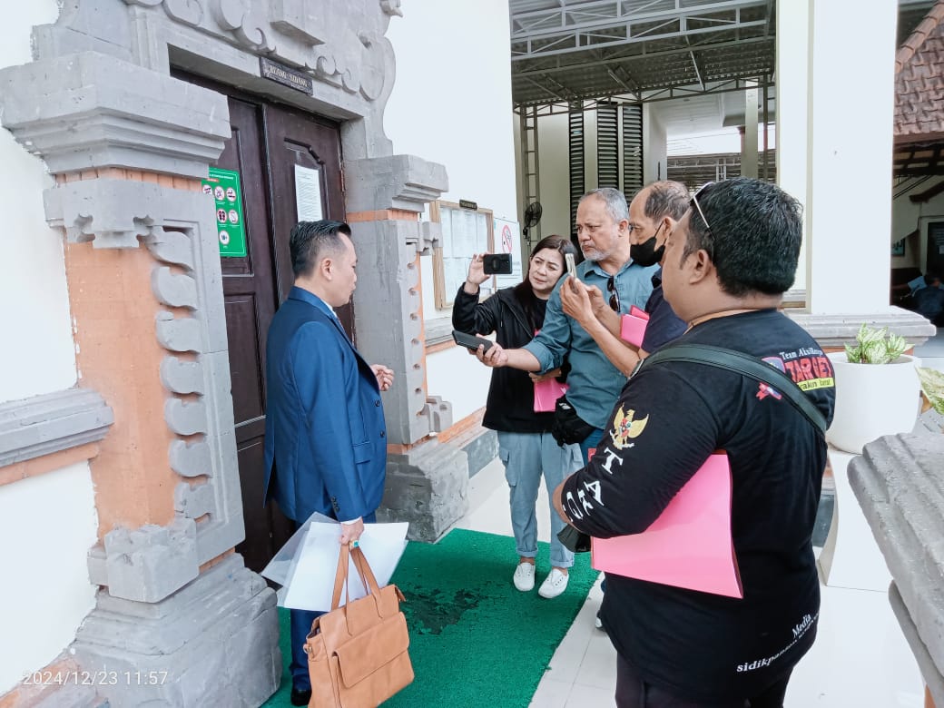 Booking.com Di Gugat Atas Pembatalan Sepihak