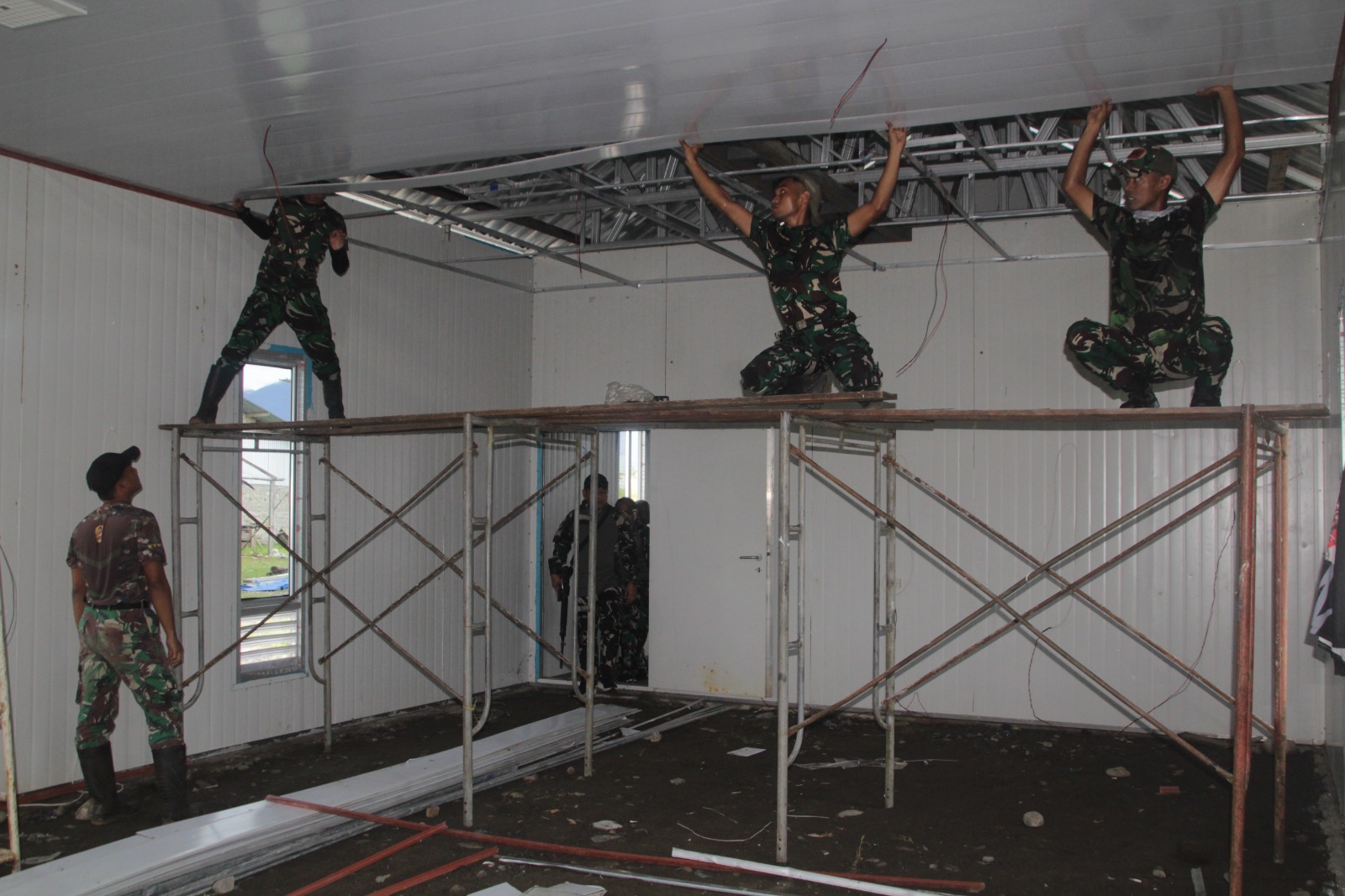 Gereja Knockdown Sinergitas TNI Untuk Masyarakat Papua Pegunungan