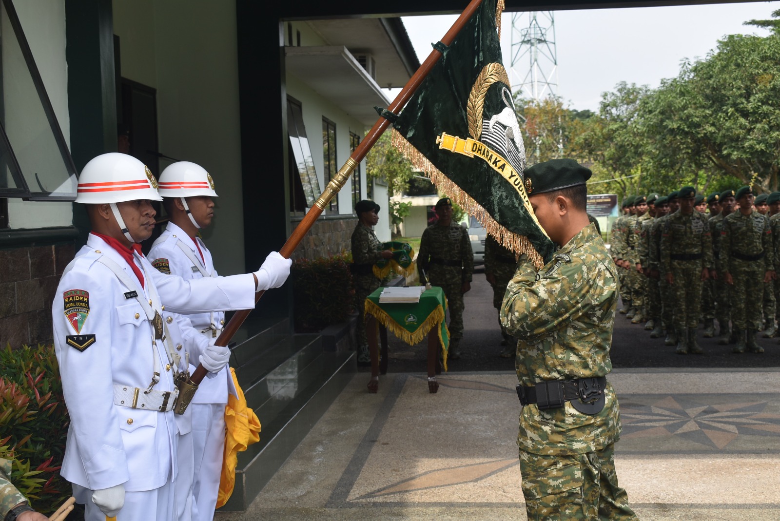 Danbrigif 9/DY/2 Kostrad Pimpin Upacara Pelepasan Kasiter dan Penyerahan Tugas Jabatan